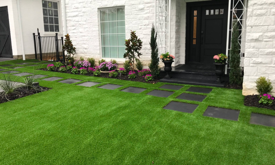 Artificial grass lawn at Texas home
