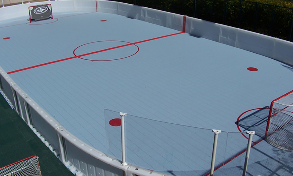 Backyard Hockey Rink